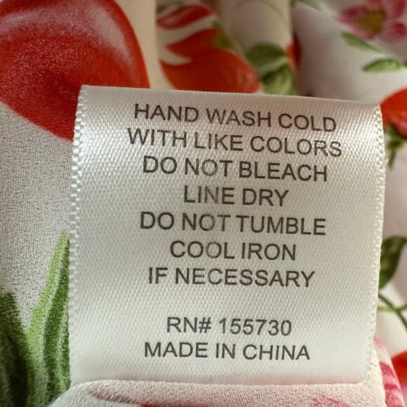 Rose Olive Top Womens 1X White Strawberry Cherry Ruffle Summer Preppy Whimsy - Picture 10 of 14